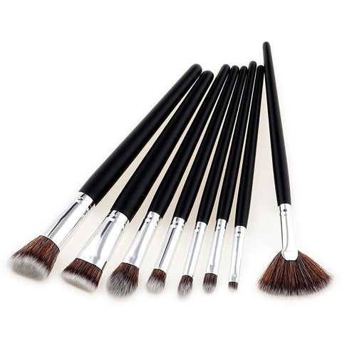 8 piece makeup brush set W672